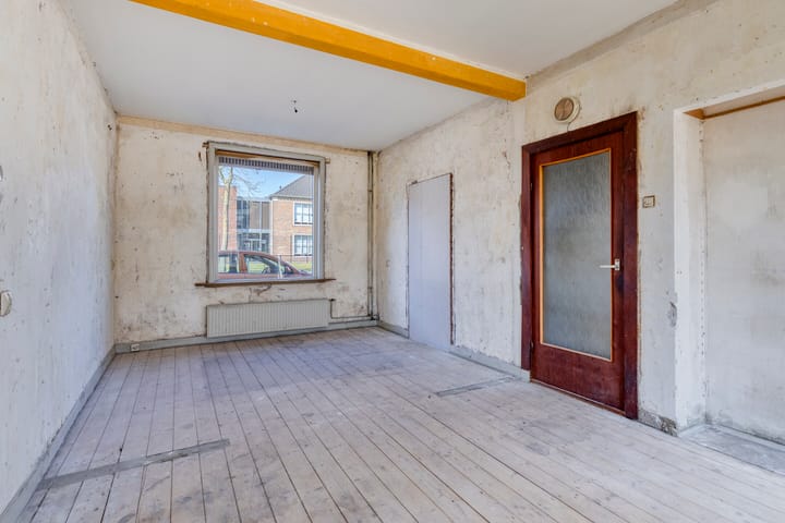 Photo 4 of Jacob van Oudenhovenstraat 19
