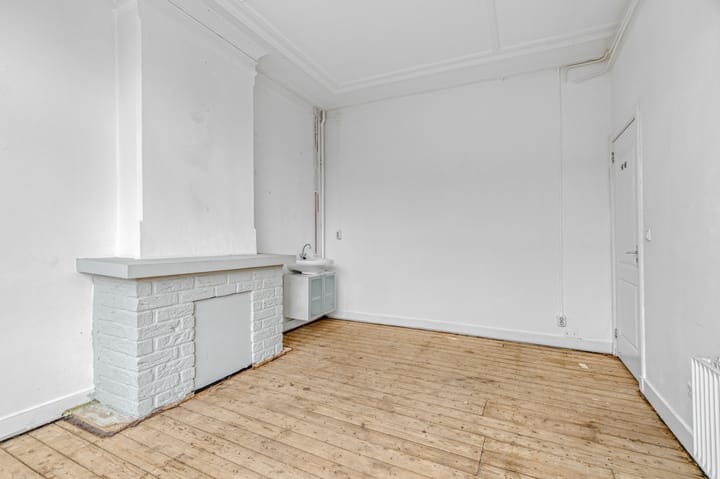 Photo 4 of Admiraal De Ruijterweg 162-3