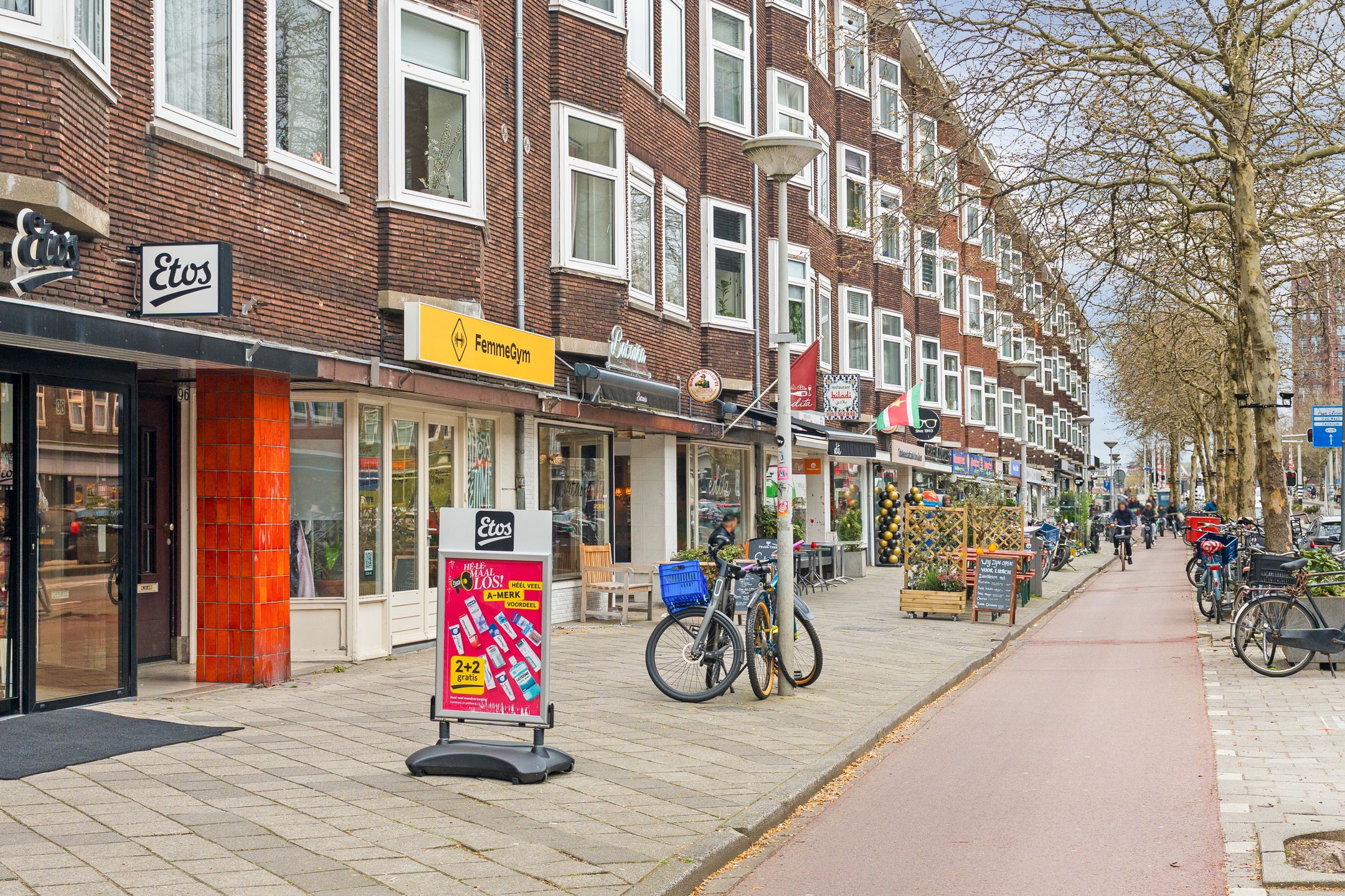 Photo 33 of Admiraal De Ruijterweg 162-3