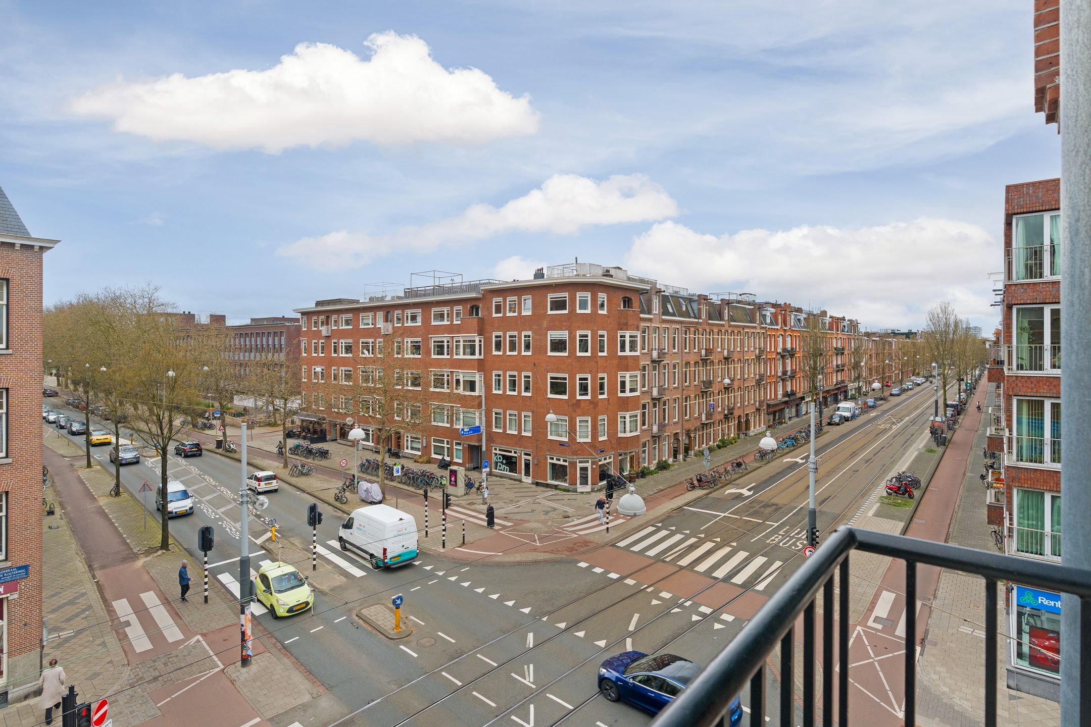 Photo 3 of Admiraal De Ruijterweg 162-3