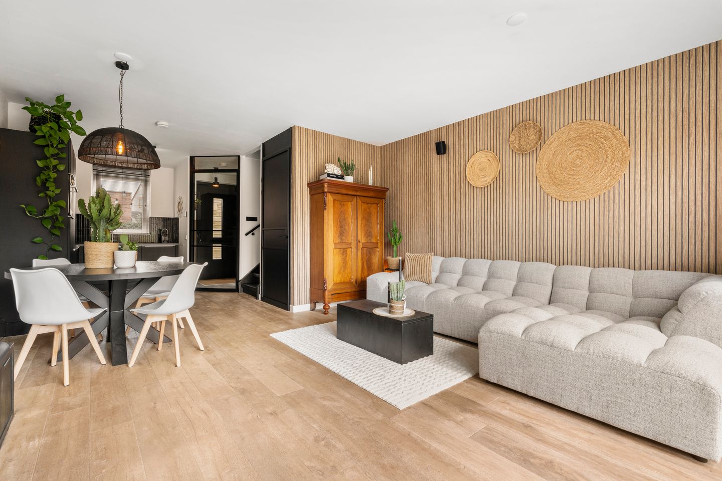 Photo 10 of Thom Posthumahof 15