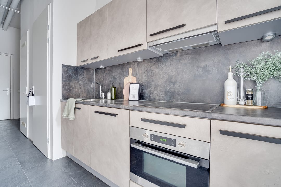 Photo 2 of Huizermaatweg 302-P