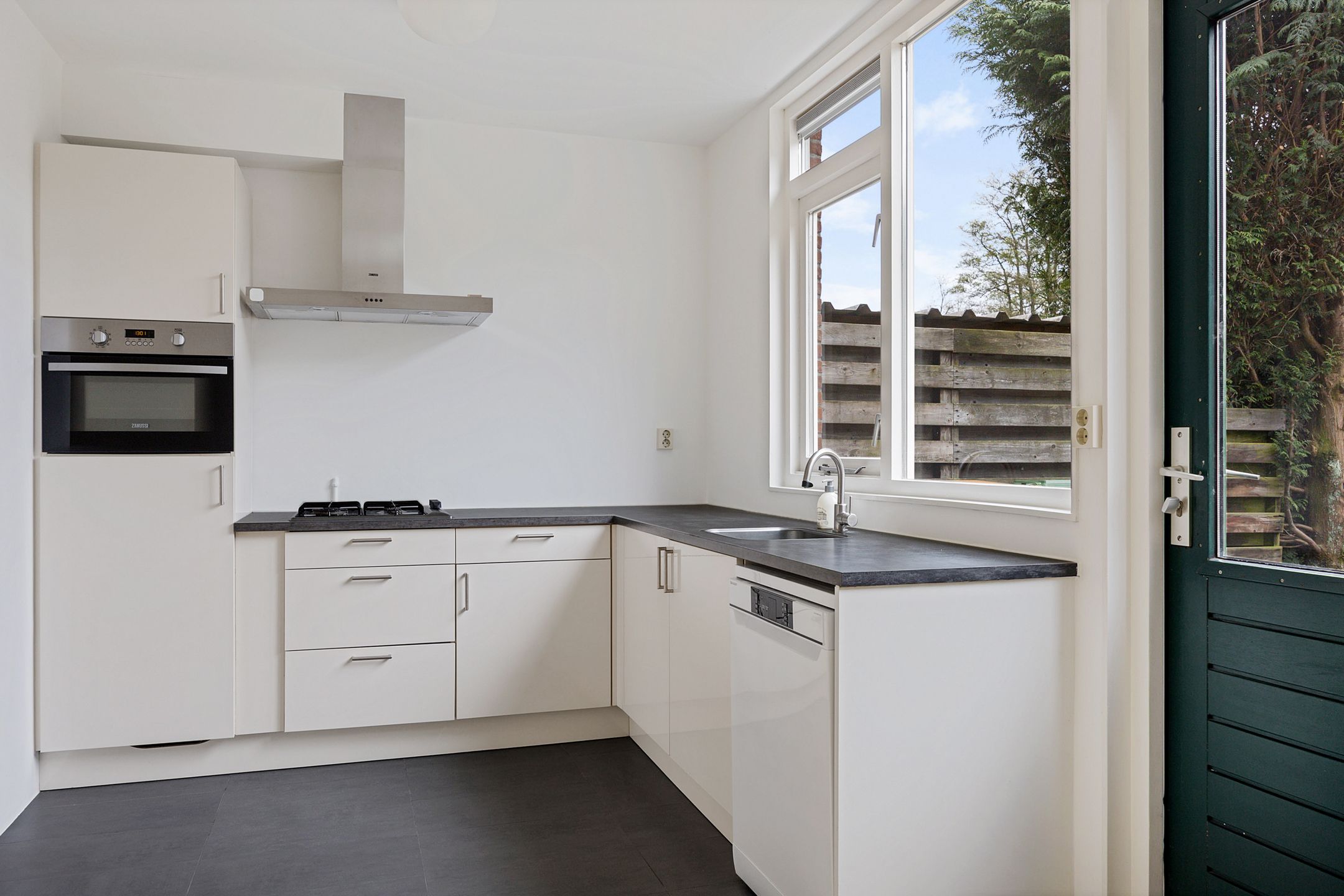 Foto 12 van Rob de Vriesstraat 20