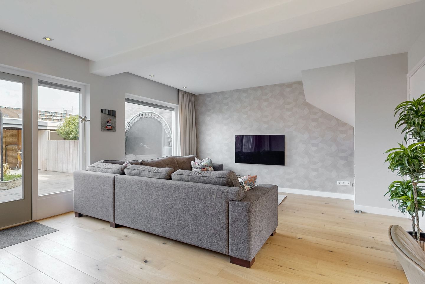 Foto 10 van Aalscholverstraat 41