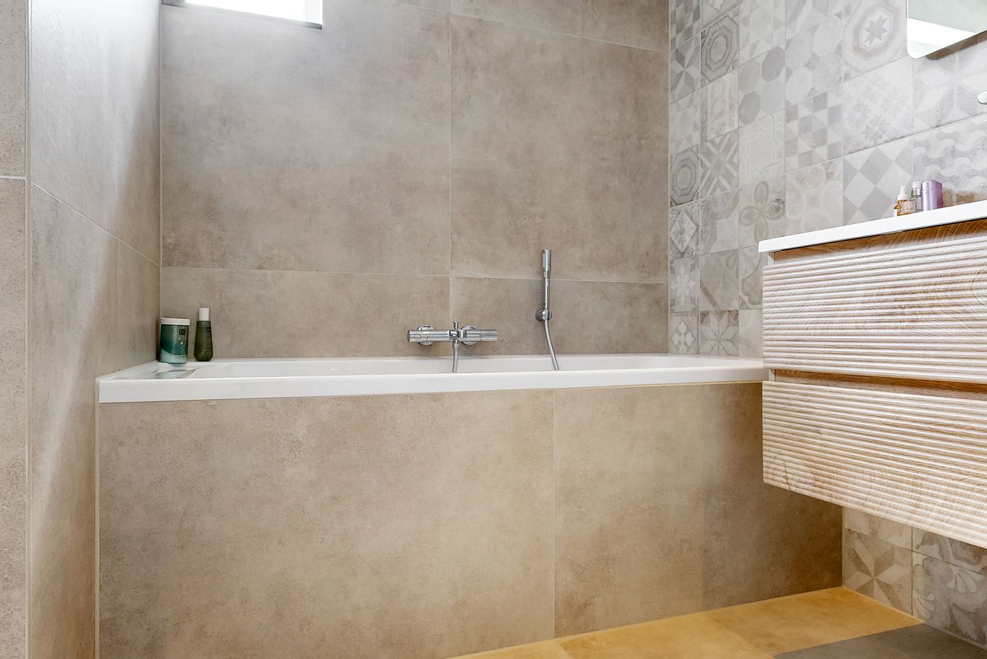 Foto 29 van Aalscholverstraat 41