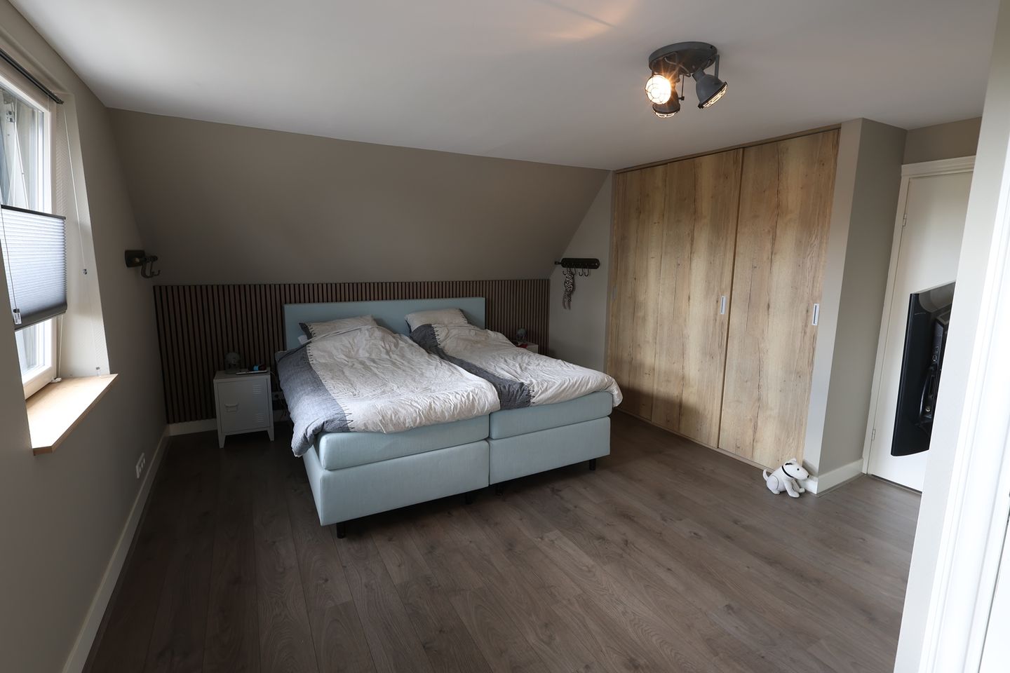 Foto 29 van Westeinde 211