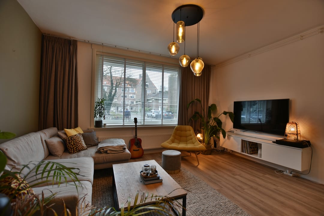 Foto 8 van Van Tuyll van Serooskerkenplein 52-H