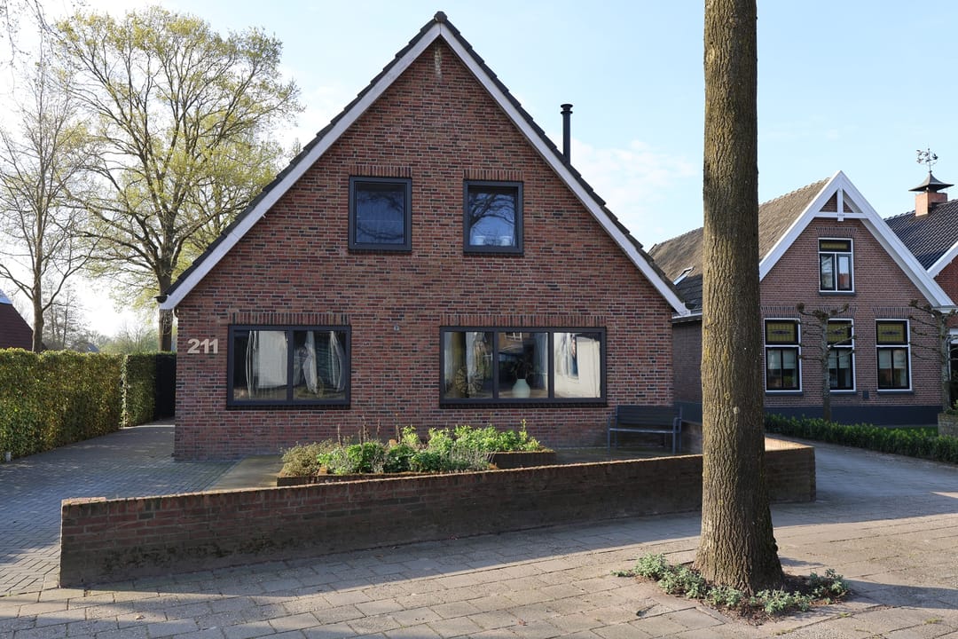 Foto 58 van Westeinde 211