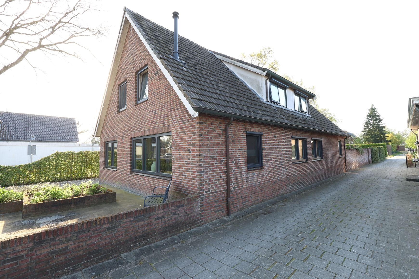 Foto 60 van Westeinde 211