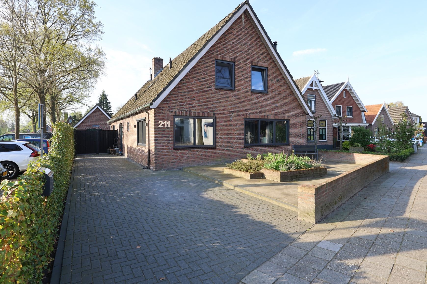 Westeinde 211 