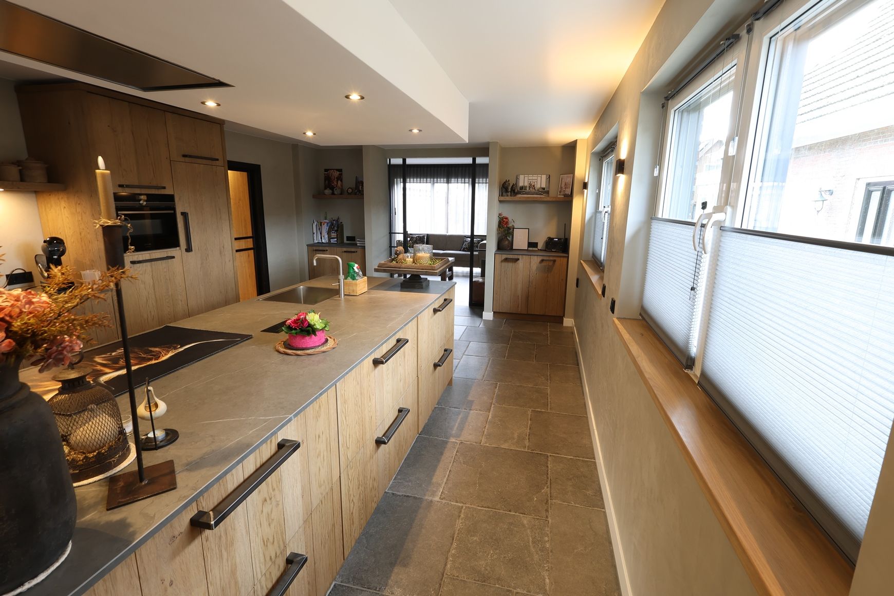 Foto 12 van Westeinde 211