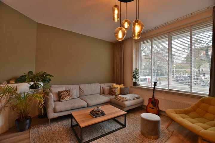 Foto 2 van Van Tuyll van Serooskerkenplein 52-H