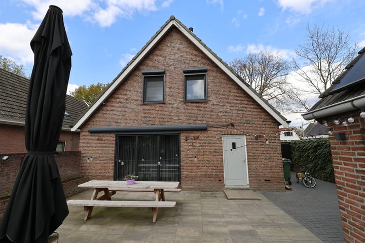 Foto 2 van Westeinde 211