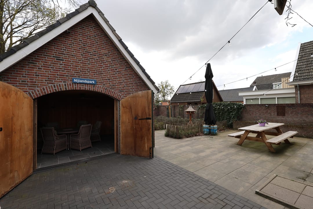 Foto 47 van Westeinde 211