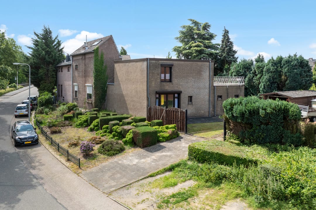 Photo 1 of van Leerodestraat 15