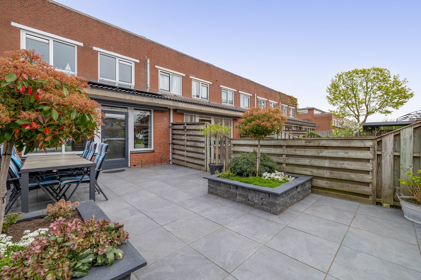 Spacious Energy-Efficient Terraced House with Rooftop Terrace in Nieuwegein — 19