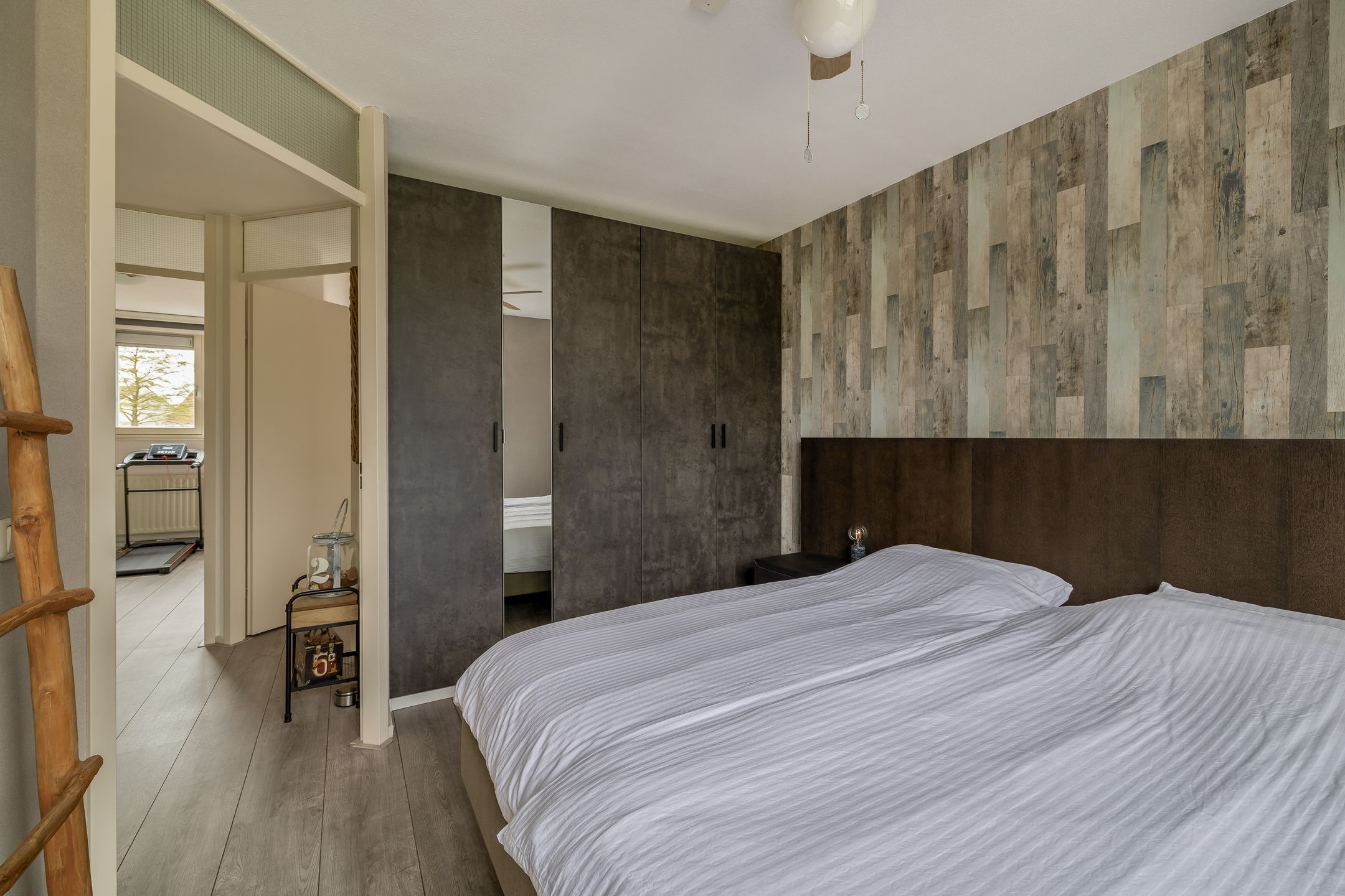Spacious Energy-Efficient Terraced House with Rooftop Terrace in Nieuwegein — 24