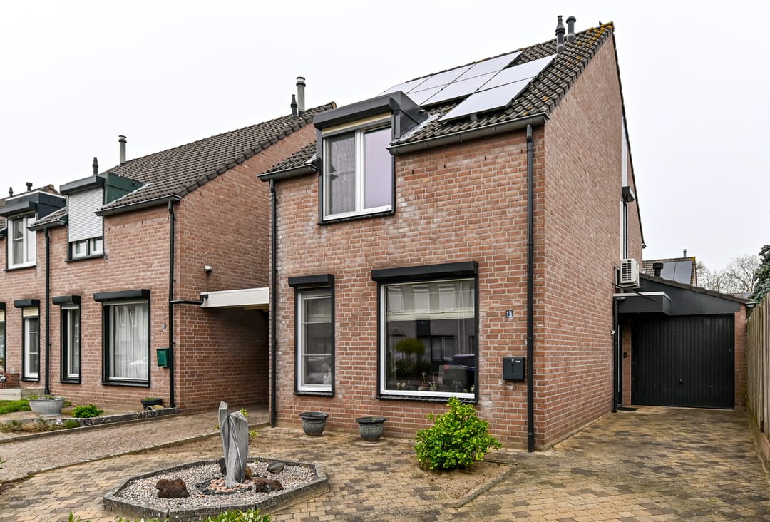 Foto 1 van De Plaggenhouwer 13