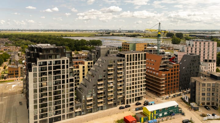 Photo 4 of Dudokstraat 194