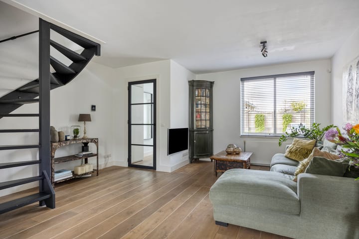 Photo 2 of Strengen 67