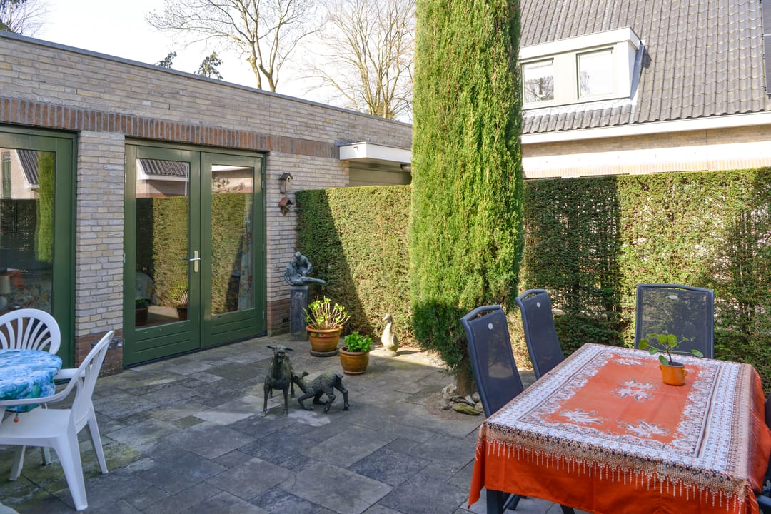 Photo 22 of Van Hogendorplaan 46-D