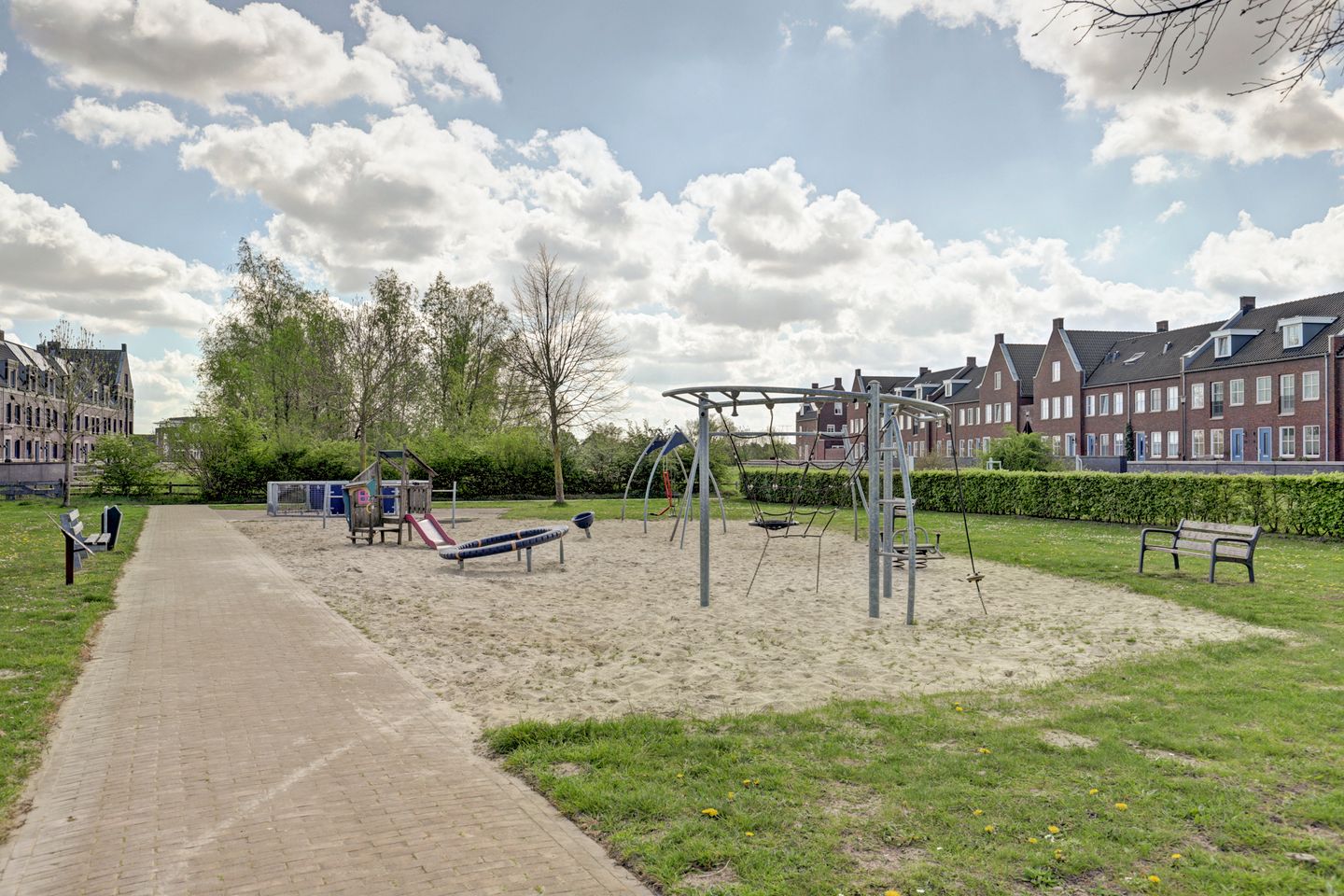 Foto 50 van Terreplein 2-A