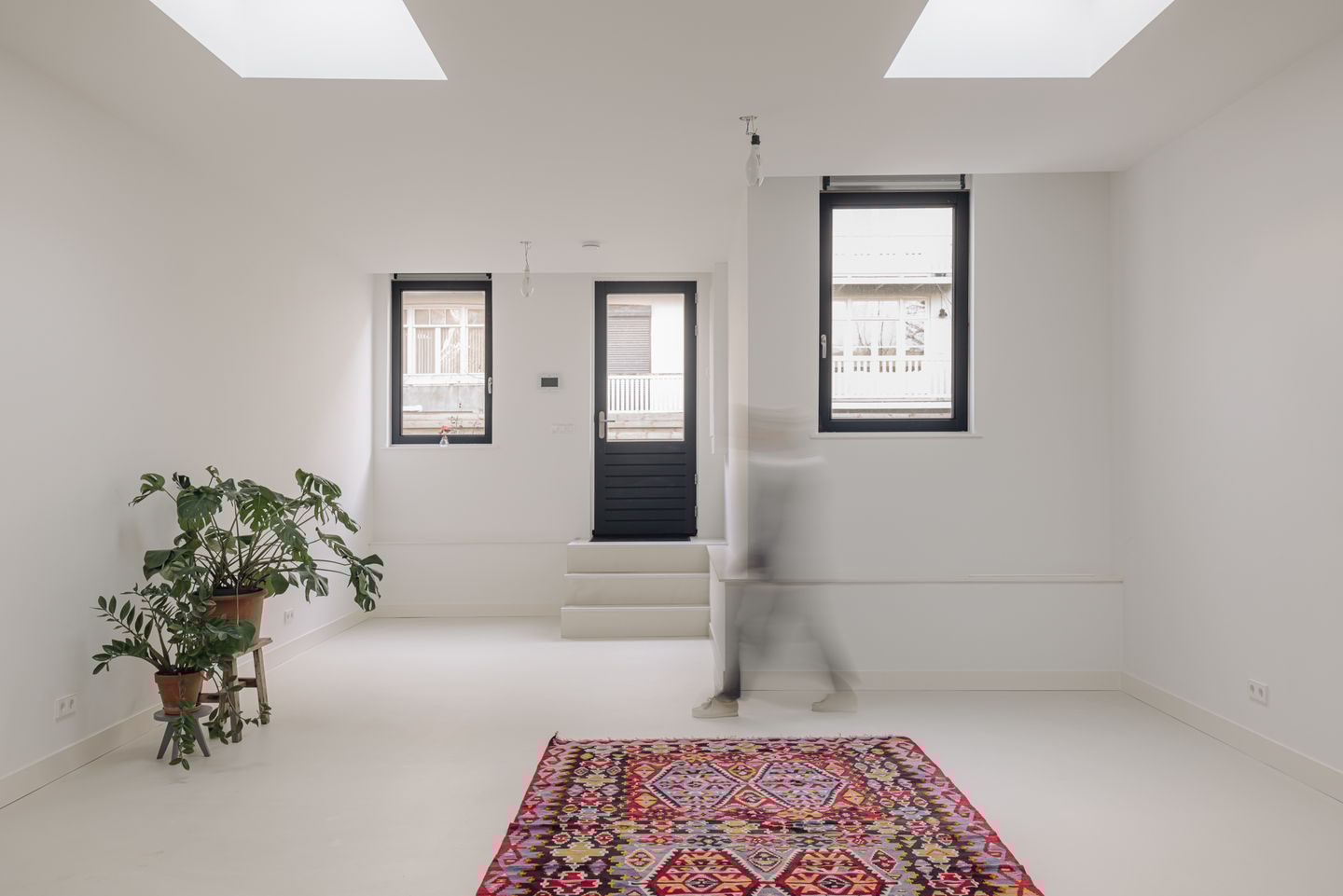 View photo 4 of Middenweg 20-S