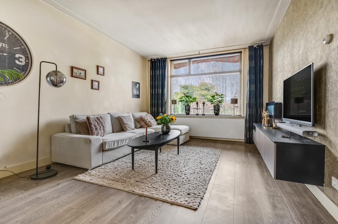 Foto 7 van Tweede Parallelweg 2