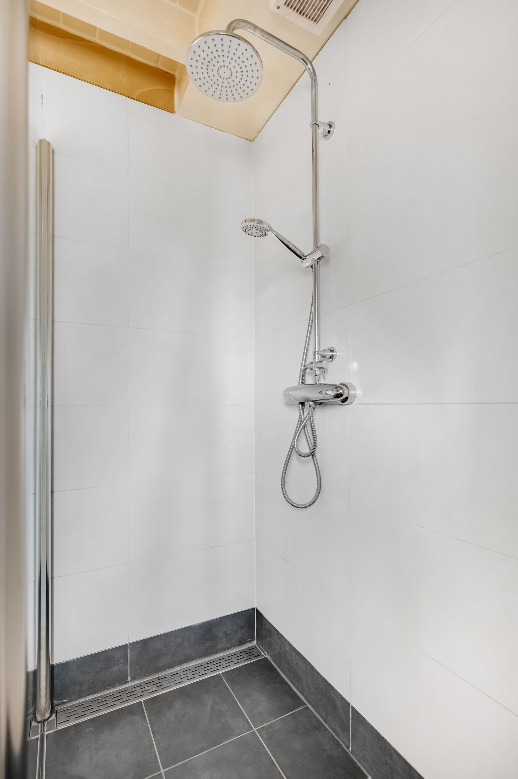 Foto 27 van Tweede Parallelweg 2