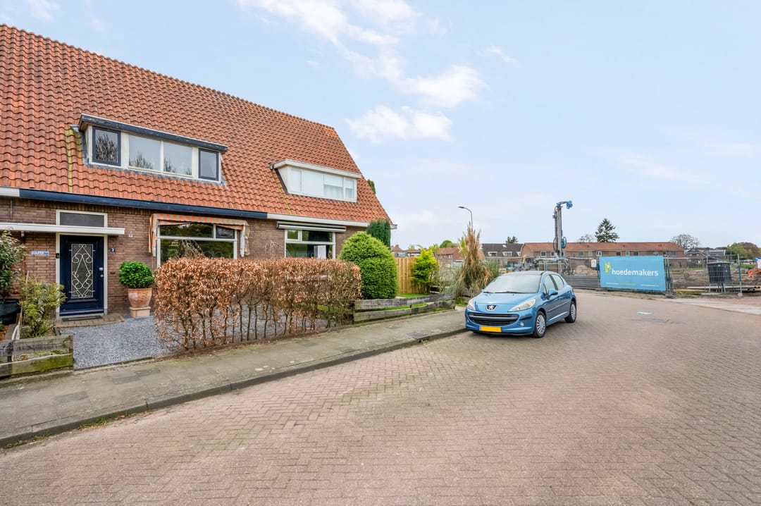 Foto 47 van Tweede Parallelweg 2