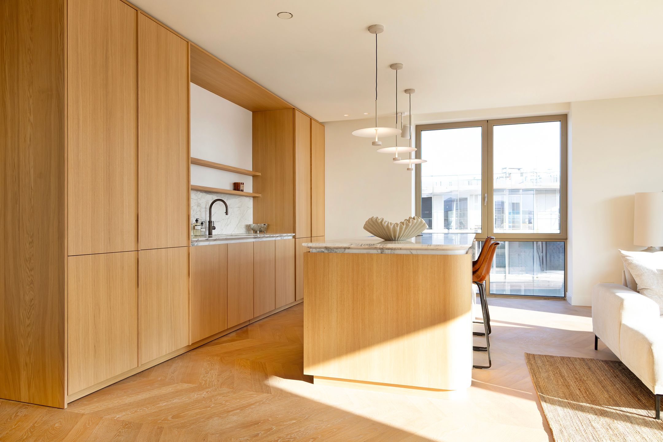 Luxurious Penthouse with Panoramic Views in Amsterdam Overhoeks — 12