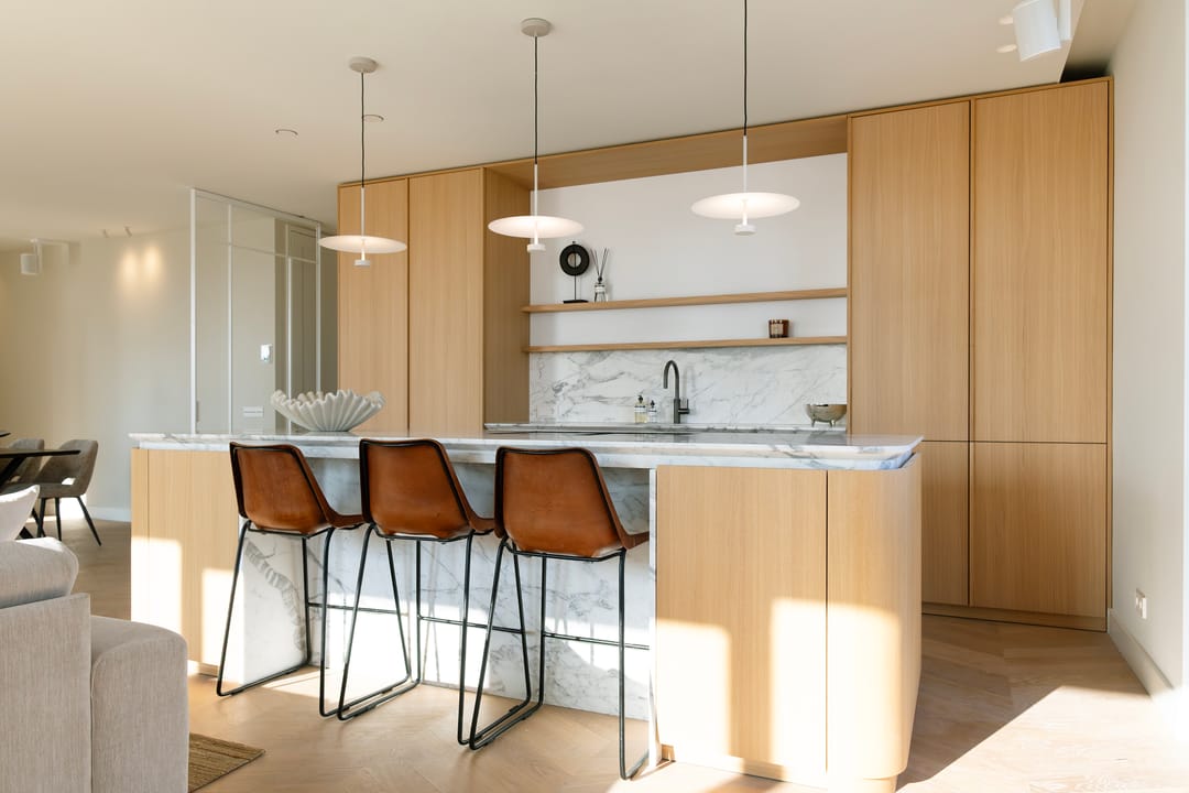 Luxurious Penthouse with Panoramic Views in Amsterdam Overhoeks — 16