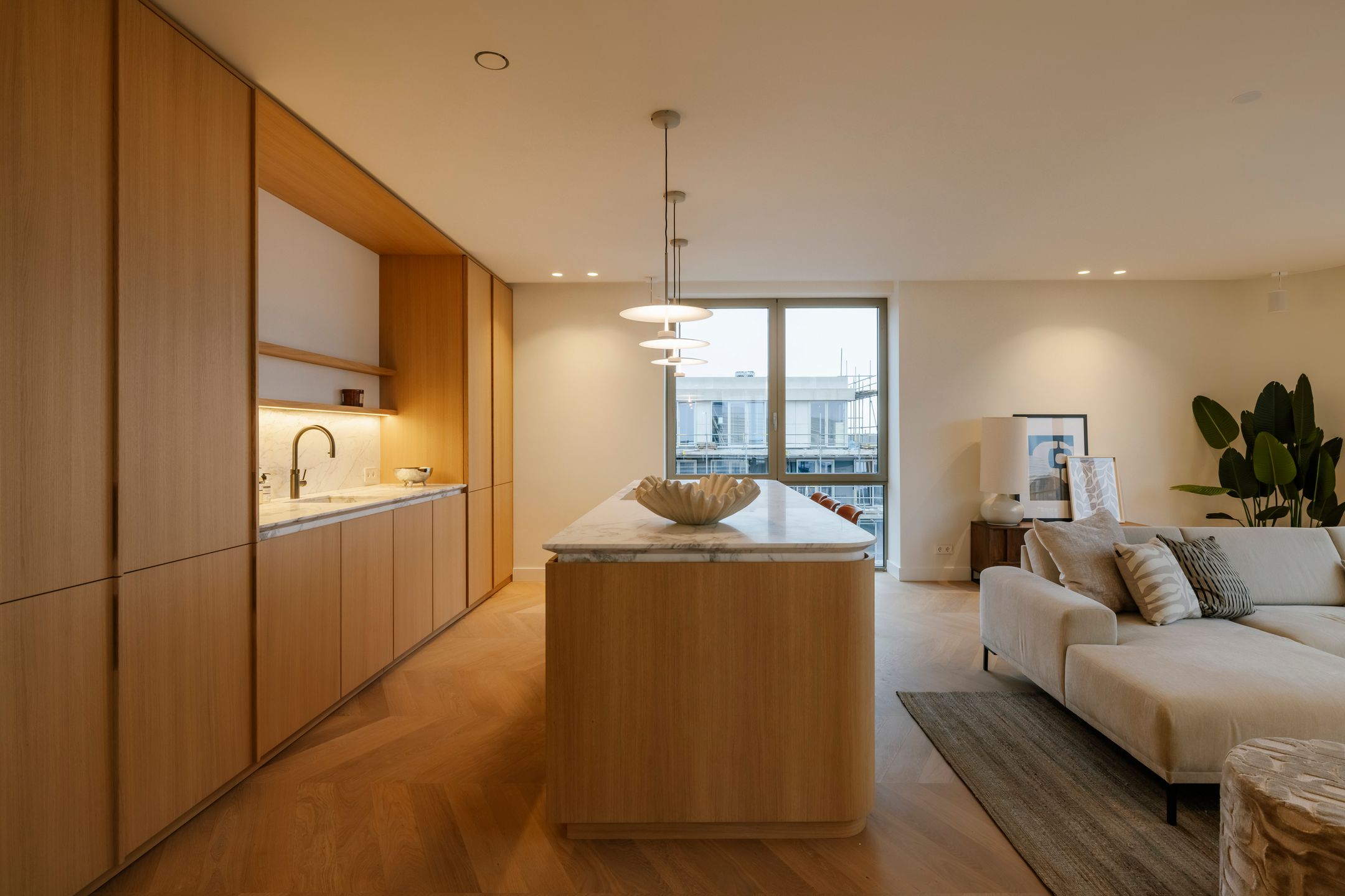 Luxurious Penthouse with Panoramic Views in Amsterdam Overhoeks — 18
