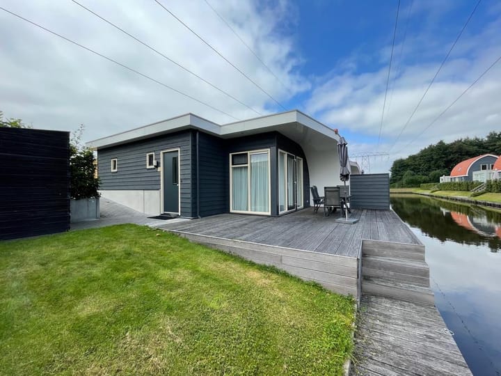 Foto 2 van De Bloemert 1-500