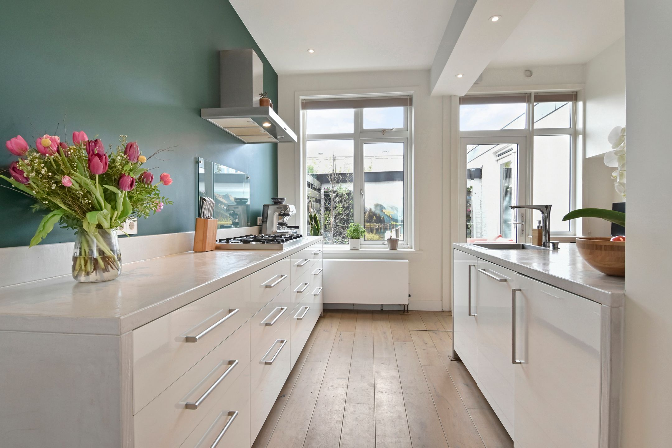 Foto 12 van van Wassenaerstraat 26