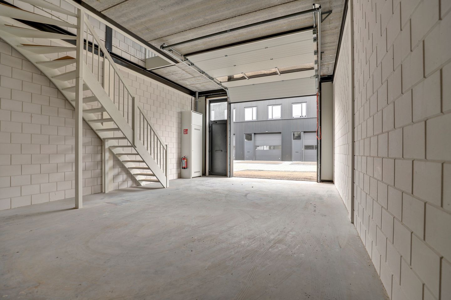 Bekijk foto 3 van Steur 418