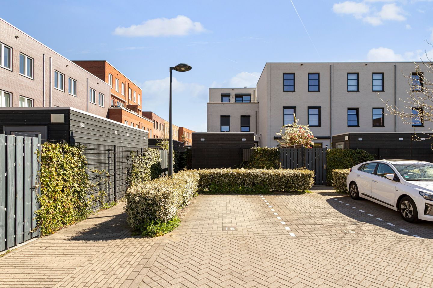 Foto 35 van Stationslaan 1272