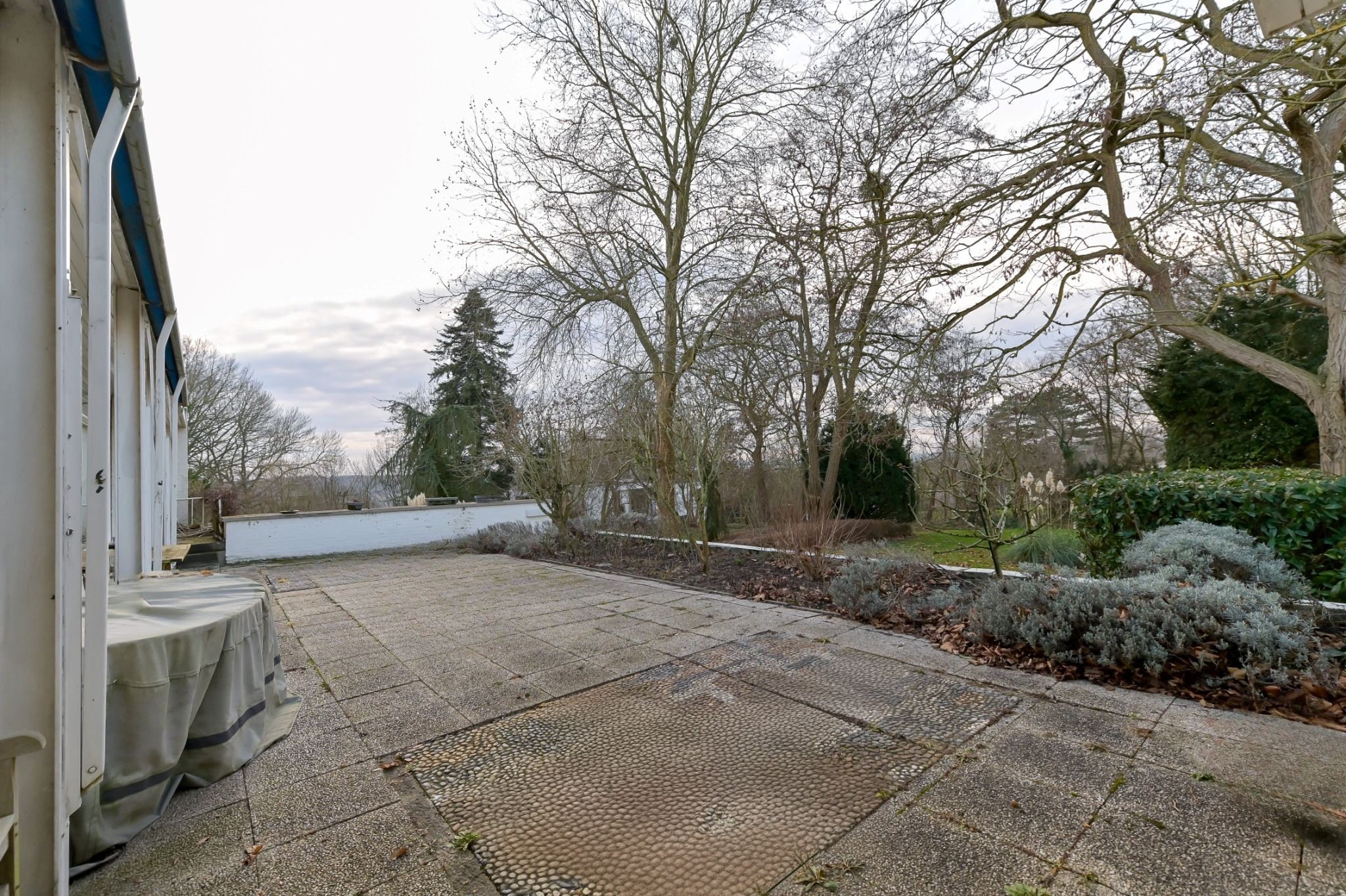 Detached Villa with Panoramic Views and Impressive Grounds in Meerssen — 24