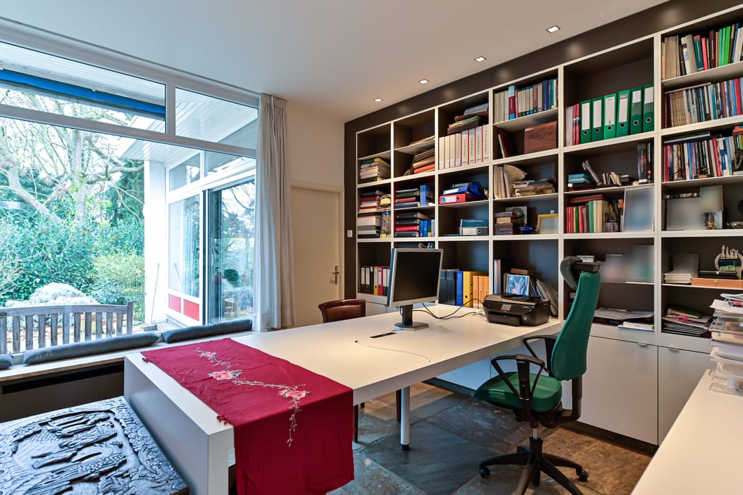 Detached Villa with Panoramic Views and Impressive Grounds in Meerssen — 26