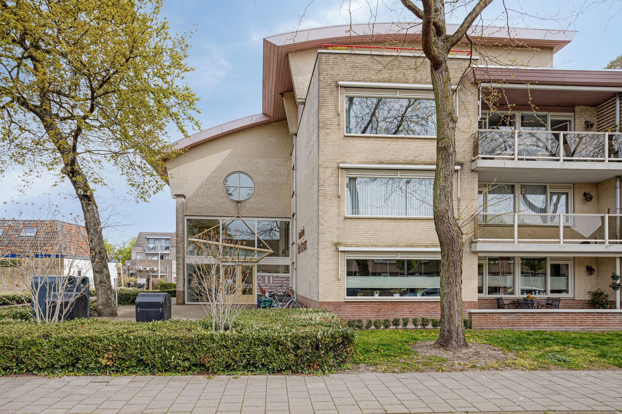 Photo 6 of Waldhoornlaan 37-C