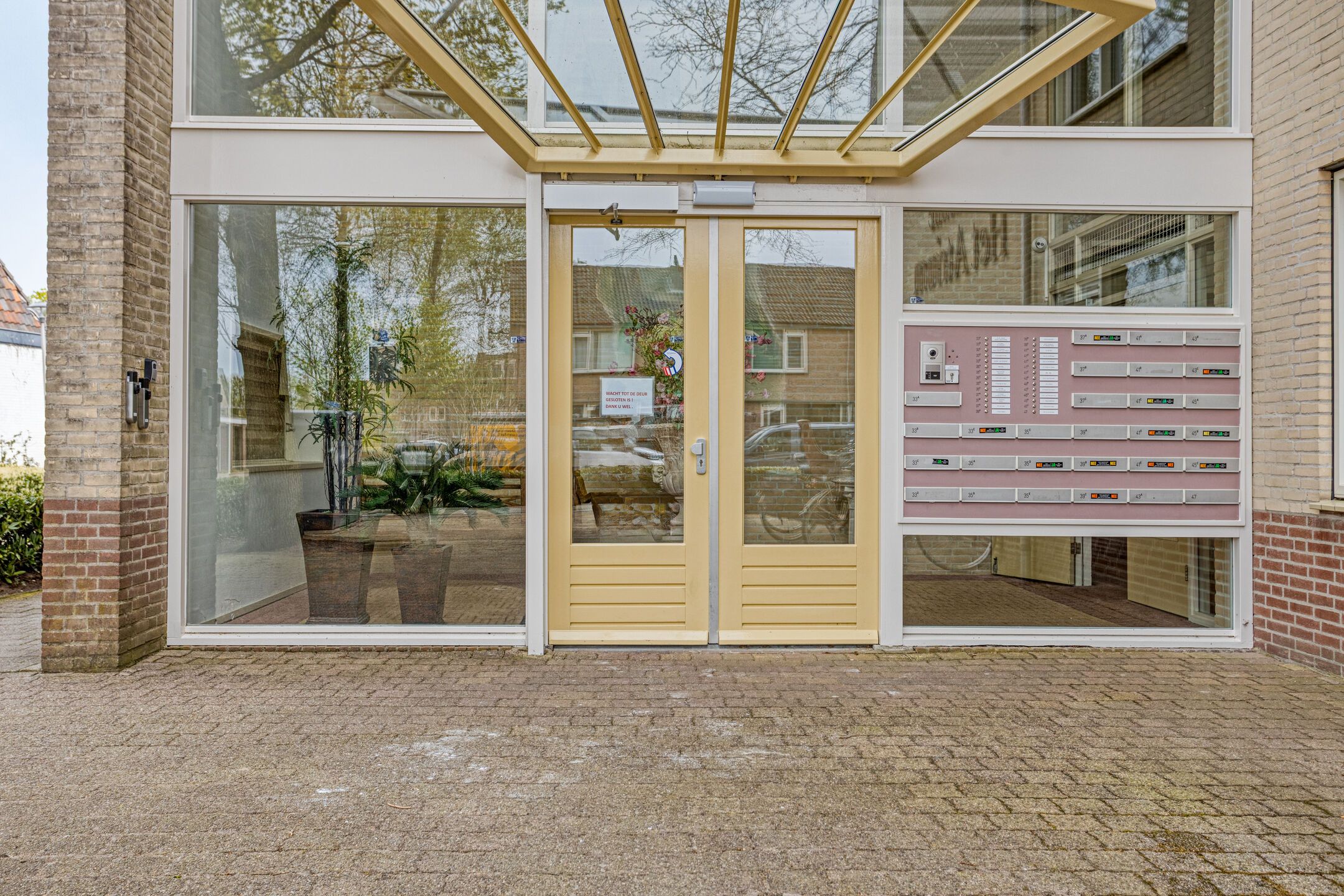 Photo 9 of Waldhoornlaan 37-C