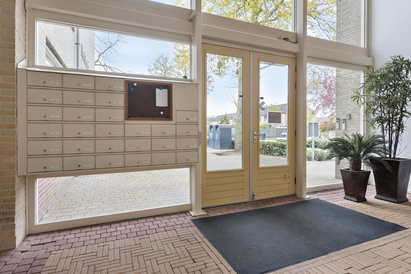 Photo 10 of Waldhoornlaan 37-C