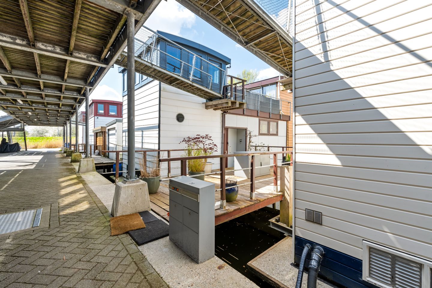 Photo 49 of Arubapier 28