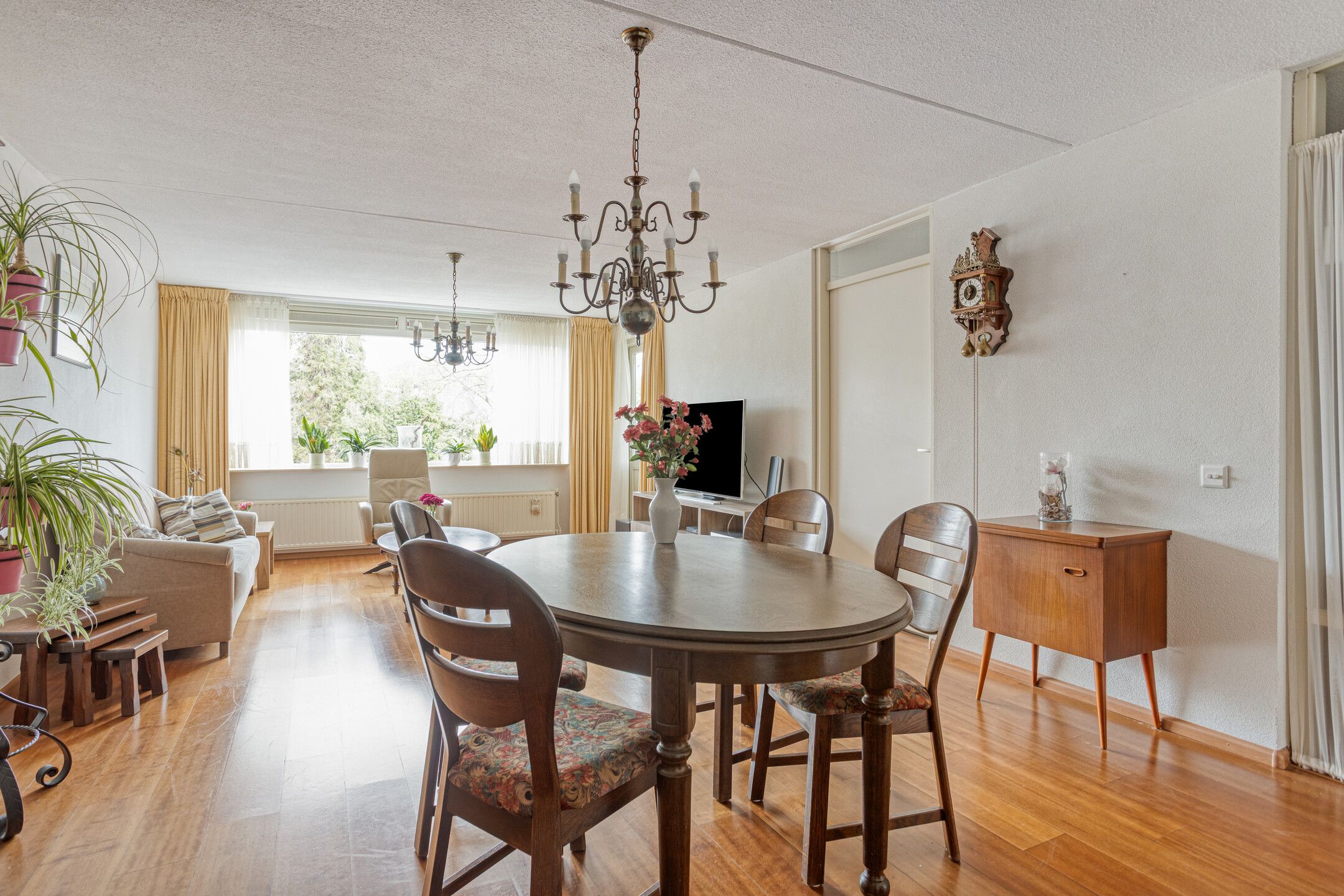 Photo 21 of Waldhoornlaan 37-C