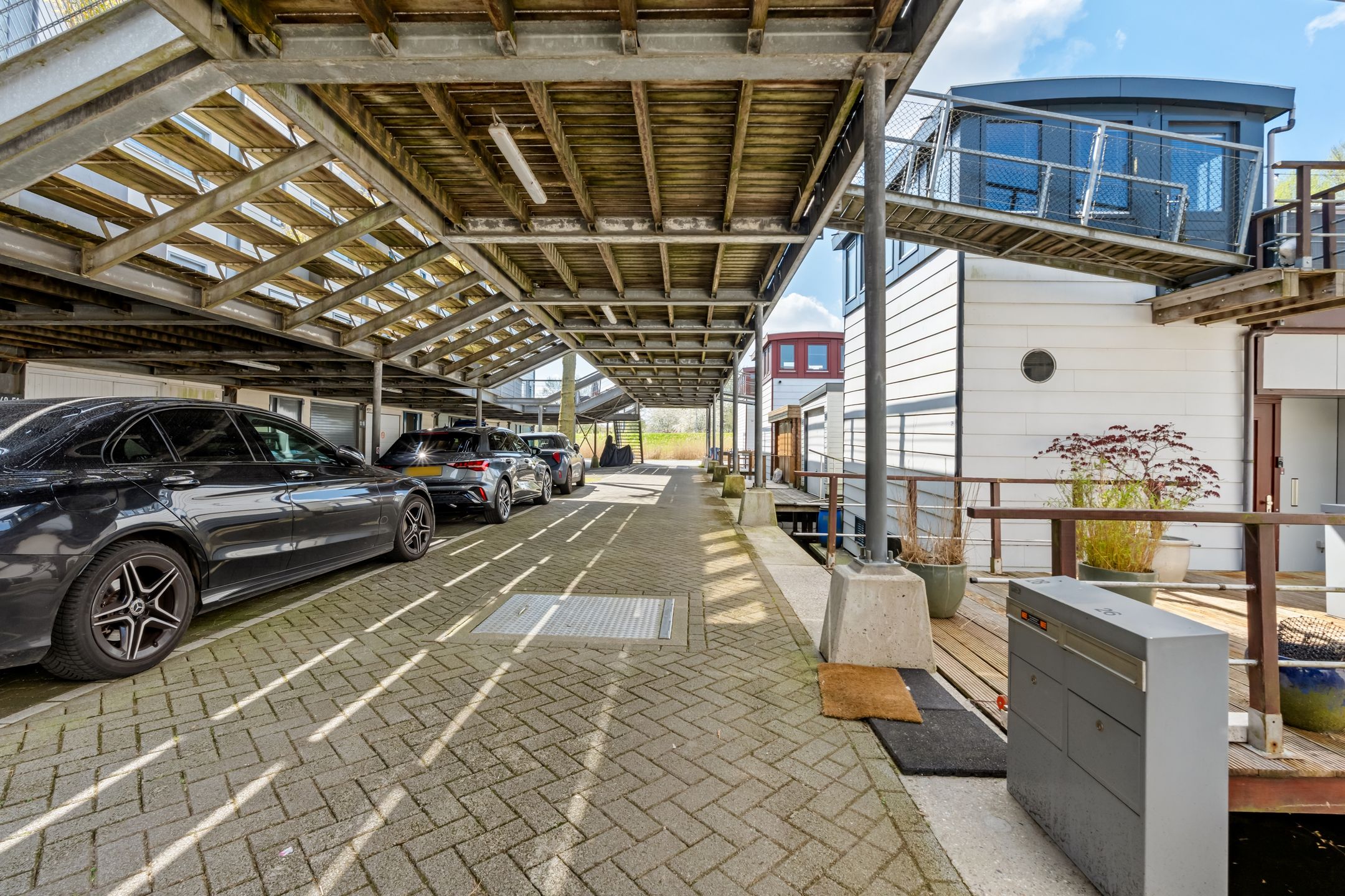 Photo 48 of Arubapier 28