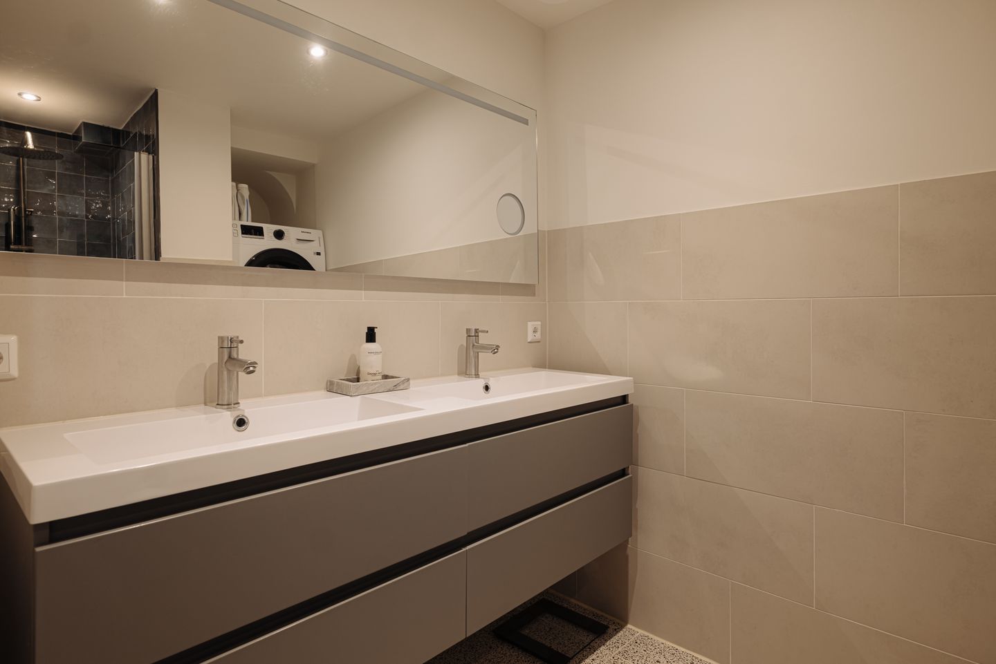 Foto 20 van Waalstraat 118-1