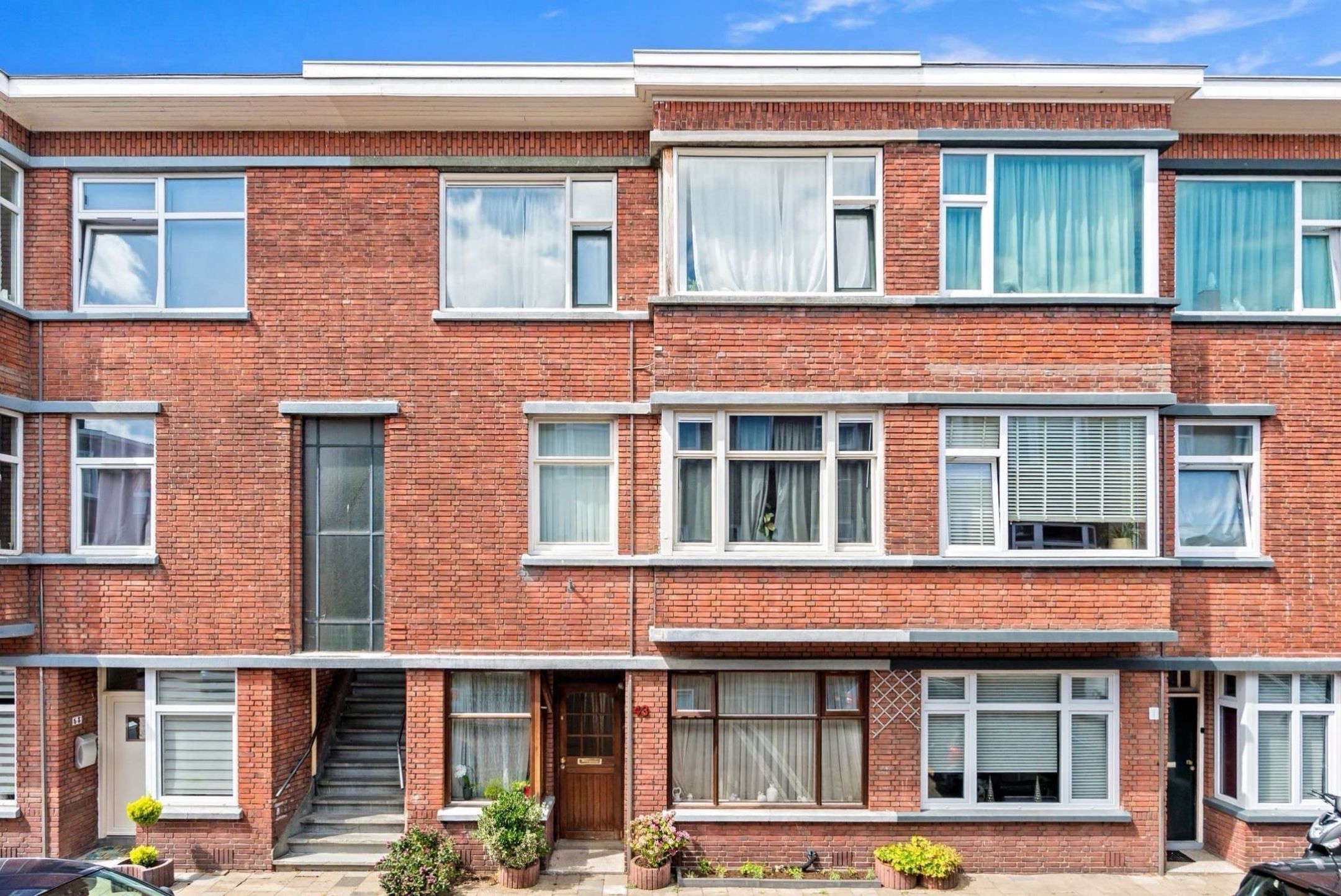 Photo 3 of Dautzenbergstraat 43