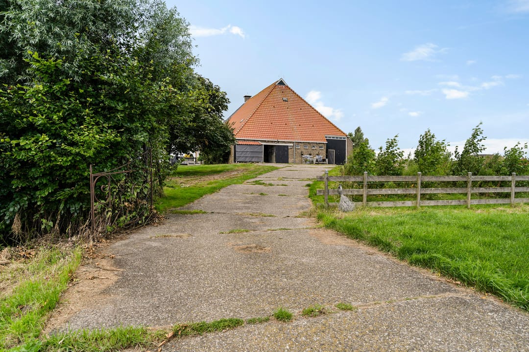 Historic Waterfront Farmhouse with Endless Possibilities — 38