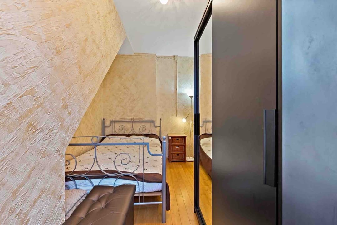 Photo 7 of Dautzenbergstraat 43