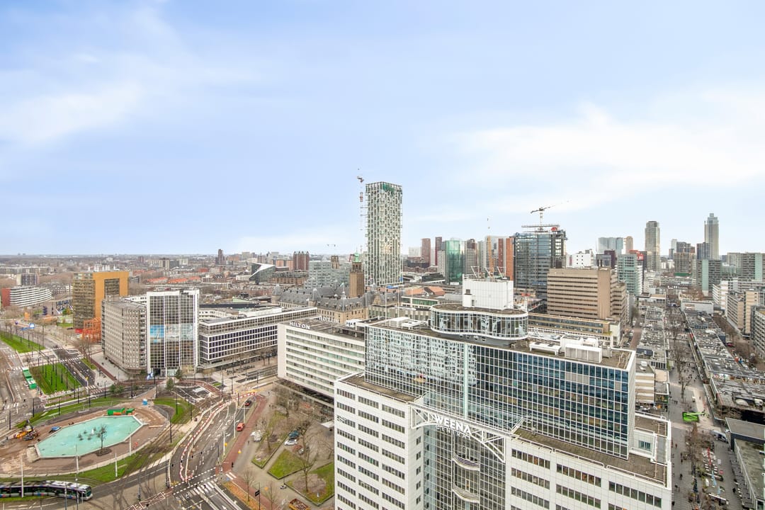 Foto 8 van Weena 247